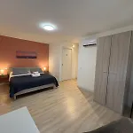 Pensión Kalon Brion House 3*
