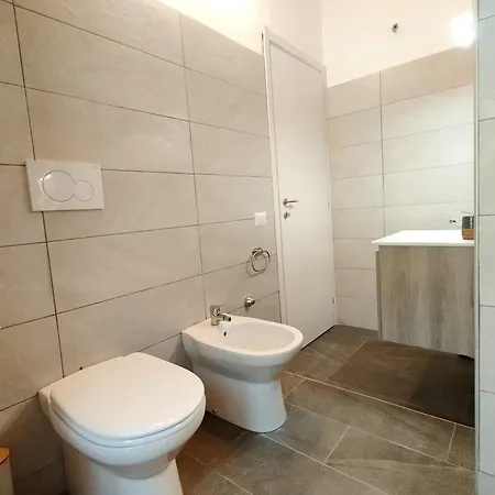 Guest house Kalon Brion House *