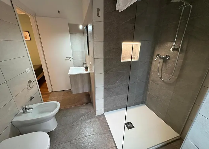 Kalon Brion House Pensión Lamezia Terme